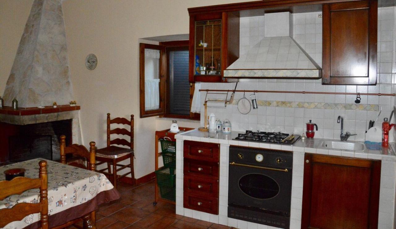 Appartamento Tra Collina E Mare Террачина Экстерьер фото
